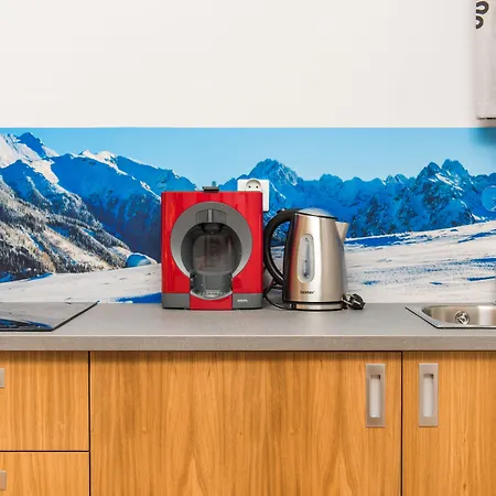 מלון Sun & Snow Lipki Park