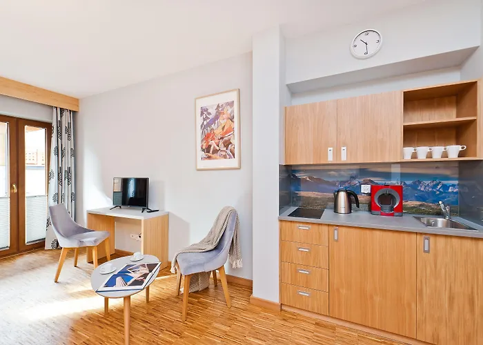 ホテル Sun & Snow Lipki Park 3*