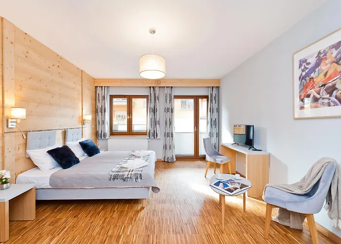 Sun & Snow Lipki Park ホテル ザコパネ