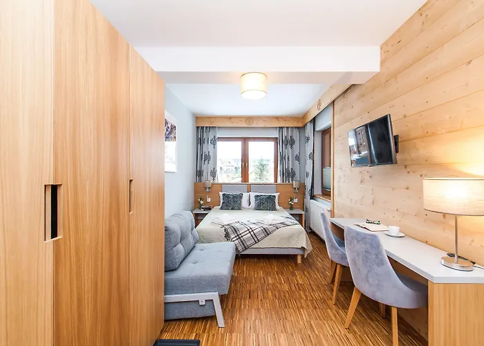 Sun & Snow Lipki Park 3* ザコパネ