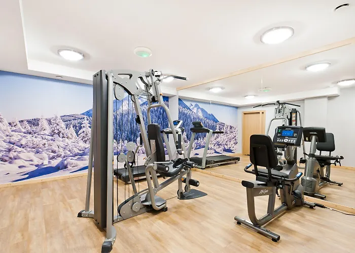 Sun & Snow Lipki Park ザコパネ