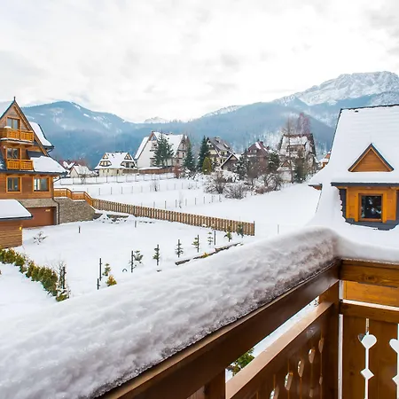 Sun & Snow Lipki Park Hotel 3*
