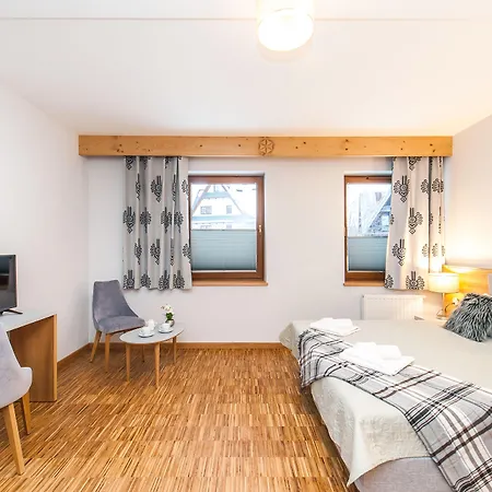 Sun & Snow Lipki Park Hotel 3*