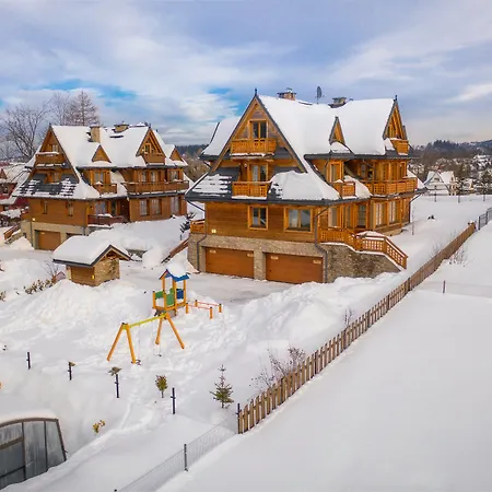 Sun & Snow Lipki Park 3*