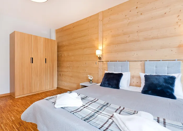 Sun & Snow Lipki Park 호텔 3*