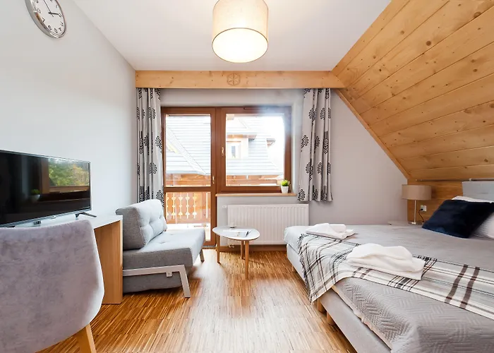 호텔 Sun & Snow Lipki Park 자코파네