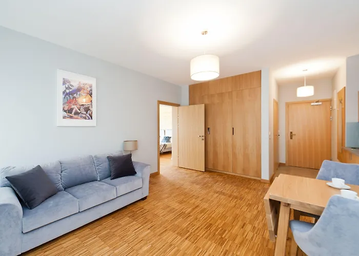 Sun & Snow Lipki Park