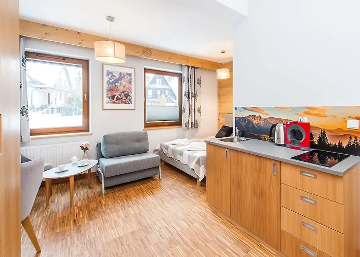 호텔 Sun & Snow Lipki Park 자코파네